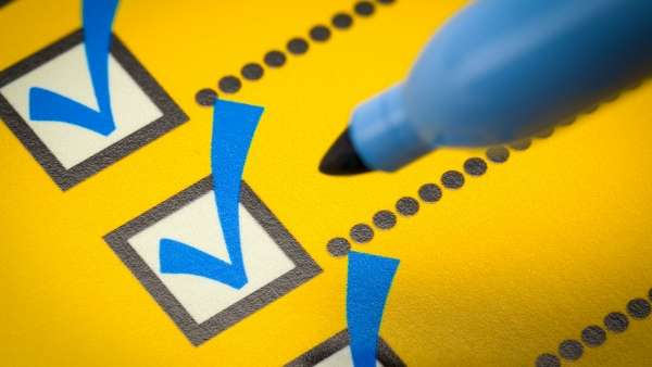 Graphic list with checkmarks