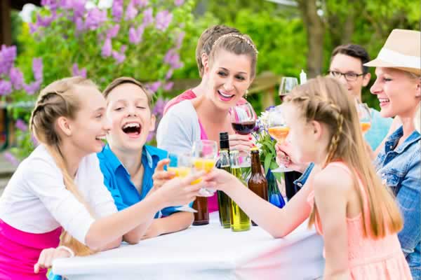 Outdoor cocktail party